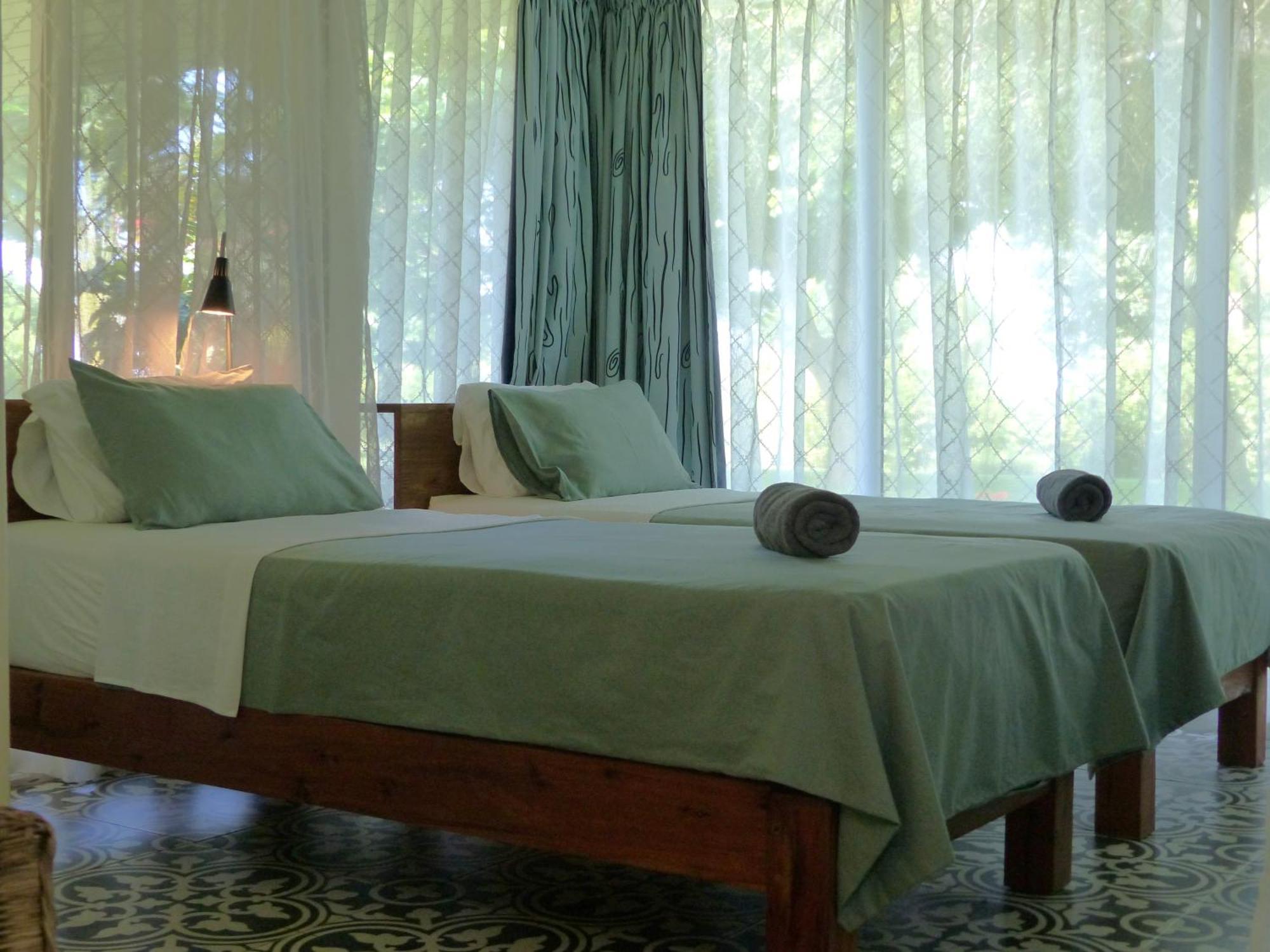 Ancha'S Oasis Hotel Maputo Exterior photo
